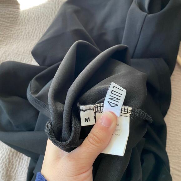 NIKKI LUND Dida Black Funnel Neck Cocktail Dress Size Medium - Picture 9 of 11